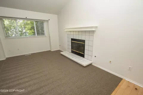 9140 Squire Cir, Eagle River, AK 99577 photo 16