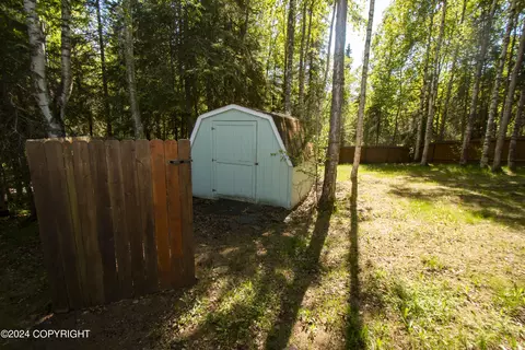 9140 Squire Cir, Eagle River, AK 99577 photo 48