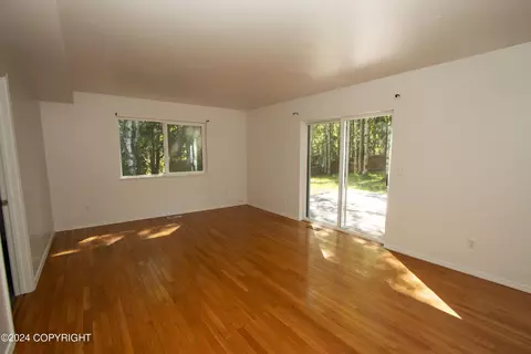 9140 Squire Cir, Eagle River, AK 99577 photo 41