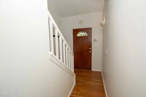 9140 Squire Cir, Eagle River, AK 99577 photo 7