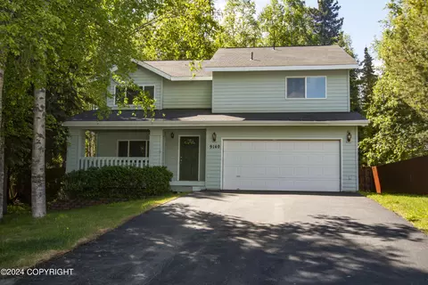 9140 Squire Cir, Eagle River, AK 99577