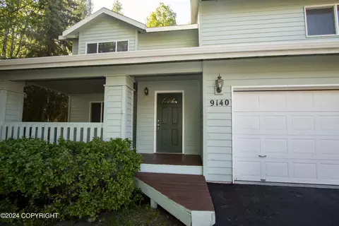 9140 Squire Cir, Eagle River, AK 99577 photo 4