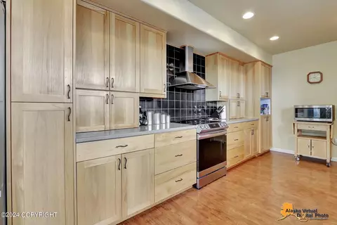 21919 Barclay Dr, Eagle River, AK 99577 photo 16
