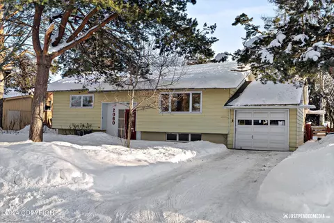 2060 Campbell Pl, Anchorage, AK 99507
