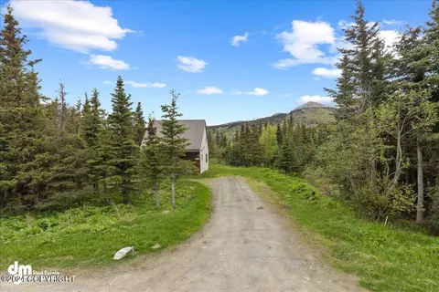 16221 Diane Dr, Anchorage, AK 99516