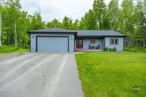 4479 E Kilo Dr, Wasilla, AK 99654