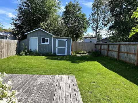 6351 Norm Dr, Anchorage, AK 99507