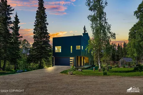 14541 Golden View Dr, Anchorage, AK 99516