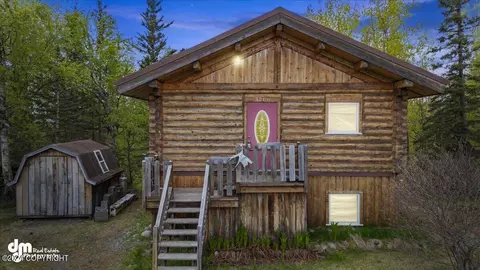 5200 N Gina Dr, Palmer, AK 99645