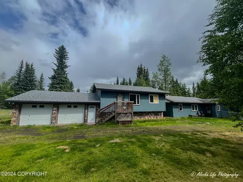 2488 Aster Dr, North Pole, AK 99705