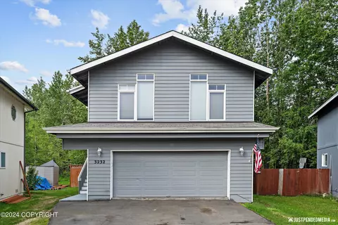 Exterior - 3232 Tayshee Cir, Anchorage, AK 99504 photo 2 of 4
