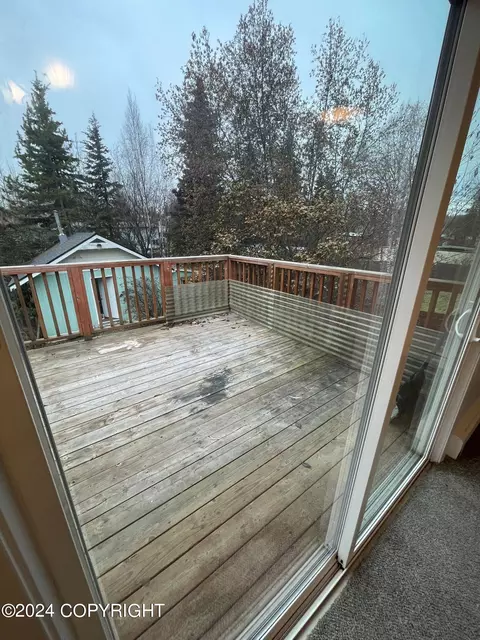 3208 Doris St, Anchorage, AK 99517 photo 8