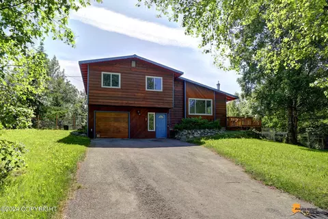 2251 N Willow Dr, Wasilla, AK 99654