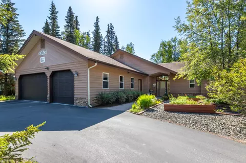 847 River Estates Dr, Soldotna, AK 99669