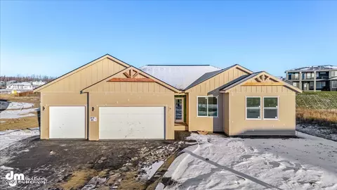 6833 E Preservation Dr, Palmer, AK 99645