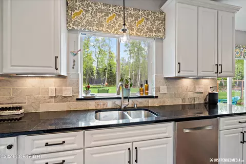4900 E 113th Ave, Anchorage, AK 99516 photo 10