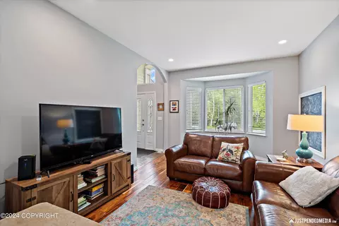 4900 E 113th Ave, Anchorage, AK 99516 photo 5