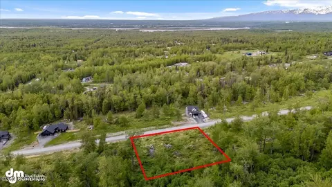 799 N Yeti St, Palmer, AK 99645
