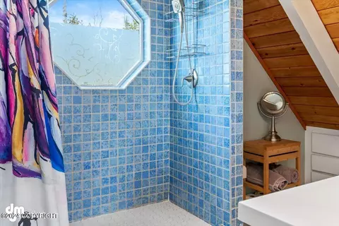 Bath - 18816 Roads End Cir, Eagle River, AK 99577 photo 4 of 5