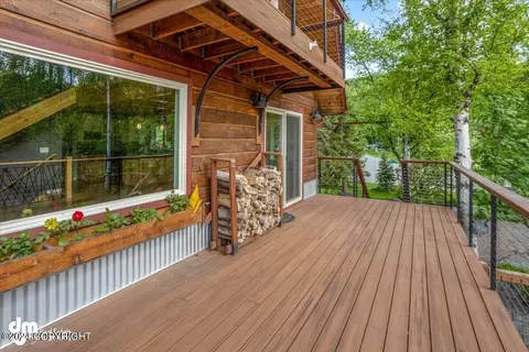Exterior - 18816 Roads End Cir, Eagle River, AK 99577 photo 17 of 21