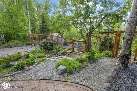 Exterior - 18816 Roads End Cir, Eagle River, AK 99577 photo 14 of 21