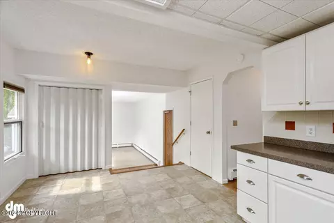 Entry Way - 14715 Terrace Ln, Eagle River, AK 99577 photo 2 of 4