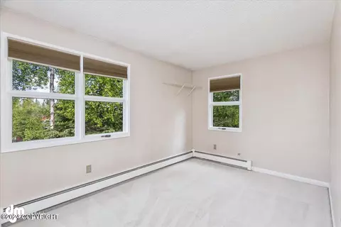 Bedroom - 14715 Terrace Ln, Eagle River, AK 99577 photo 12 of 14