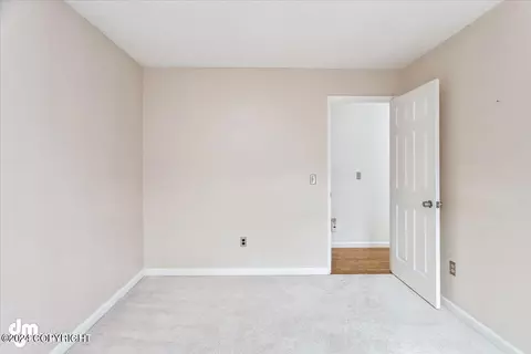 Bedroom - 14715 Terrace Ln, Eagle River, AK 99577 photo 11 of 14