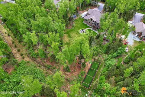 View/Area - 18231 Muldrow St, Eagle River, AK 99577 photo 6 of 9