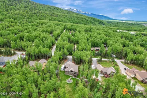 View/Area - 18231 Muldrow St, Eagle River, AK 99577 photo 5 of 9
