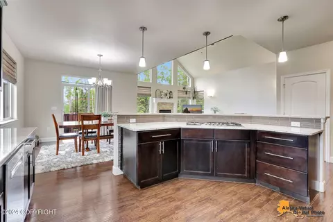 Kitchen - 18231 Muldrow St, Eagle River, AK 99577 photo 5 of 7