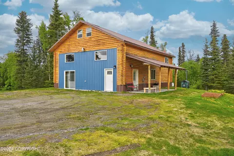 19115 Toklat Rd, Kasilof, AK 99610