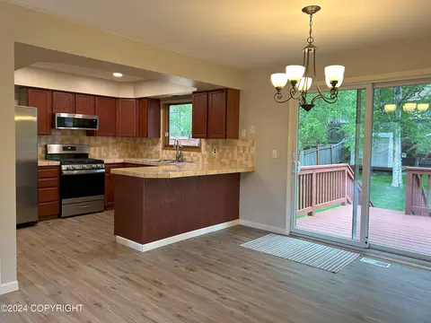 Kitchen - 18141 Hidden Falls Ave, Eagle River, AK 99577 photo 1 of 2