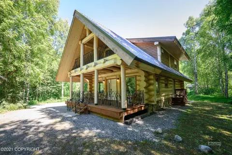 14160 I St, Talkeetna, AK 99676