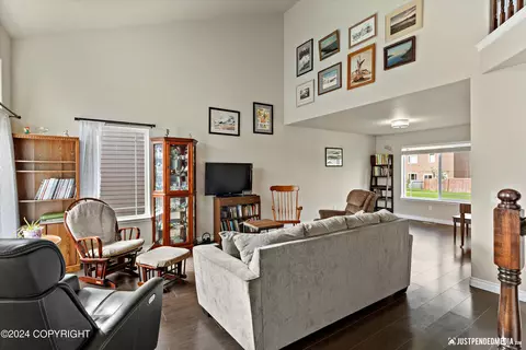 Living - 3285 Morgan Loop, Anchorage, AK 99516 photo 2 of 3