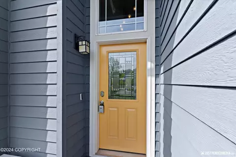 Entry Way - 3285 Morgan Loop, Anchorage, AK 99516 photo 1 of 4