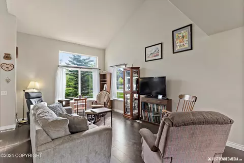 Living - 3285 Morgan Loop, Anchorage, AK 99516 photo 1 of 3