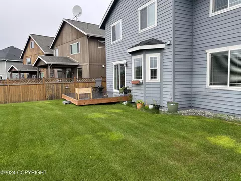 Exterior - 3285 Morgan Loop, Anchorage, AK 99516 photo 4 of 9