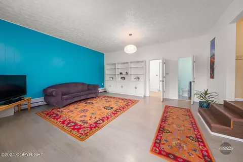 Living - 1227 E 27th Ave, Anchorage, AK 99508 photo 1 of 5
