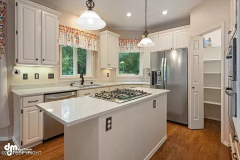 Kitchen - 4822 Hunter Dr, Anchorage, AK 99502 photo 1 of 8