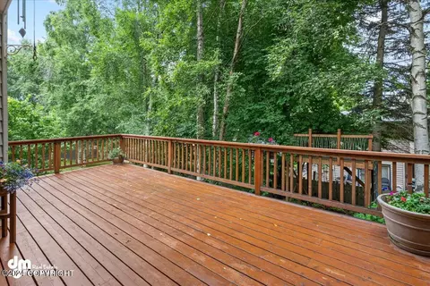 Exterior - 4822 Hunter Dr, Anchorage, AK 99502 photo 5 of 20
