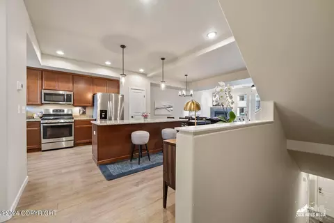 Entry Way - 237 Cook Inlet Loop # 2C, Anchorage, AK 99501 photo 3 of 7