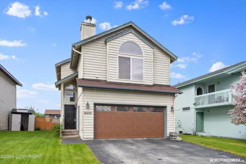 16221 Copper Mountain Cir, Eagle River, AK 99577