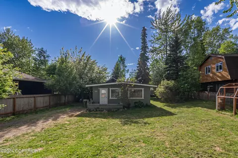 5514 Cope St, Anchorage, AK 99518