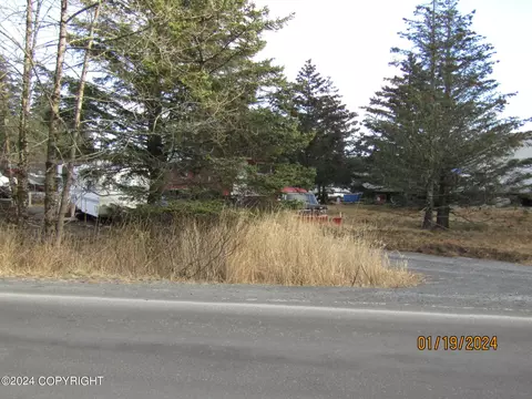 190 Island Lake Rd, Kodiak, AK 99615