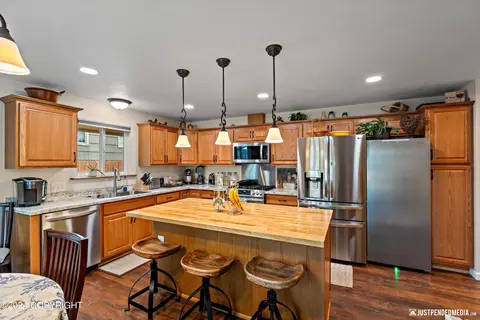1411 Wolverine St, Anchorage, AK 99504 photo 10