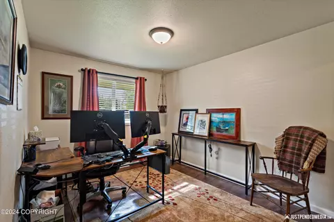 1411 Wolverine St, Anchorage, AK 99504 photo 19