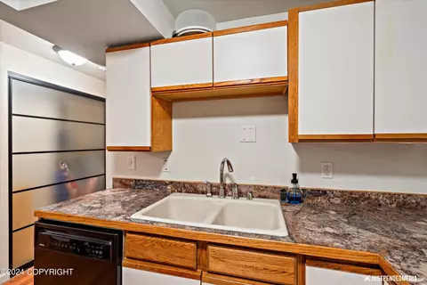 1411 Wolverine St, Anchorage, AK 99504 photo 28