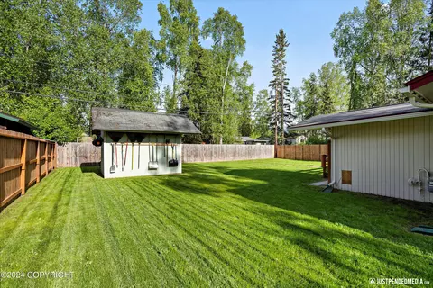 1411 Wolverine St, Anchorage, AK 99504 photo 44