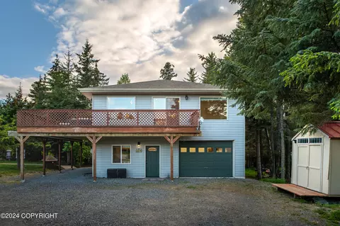 4375 Kachemak Dr, Homer, AK 99603